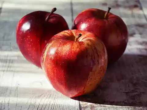 Una manzana al día es suficiente para mantener la enfermedad alejada de ti.